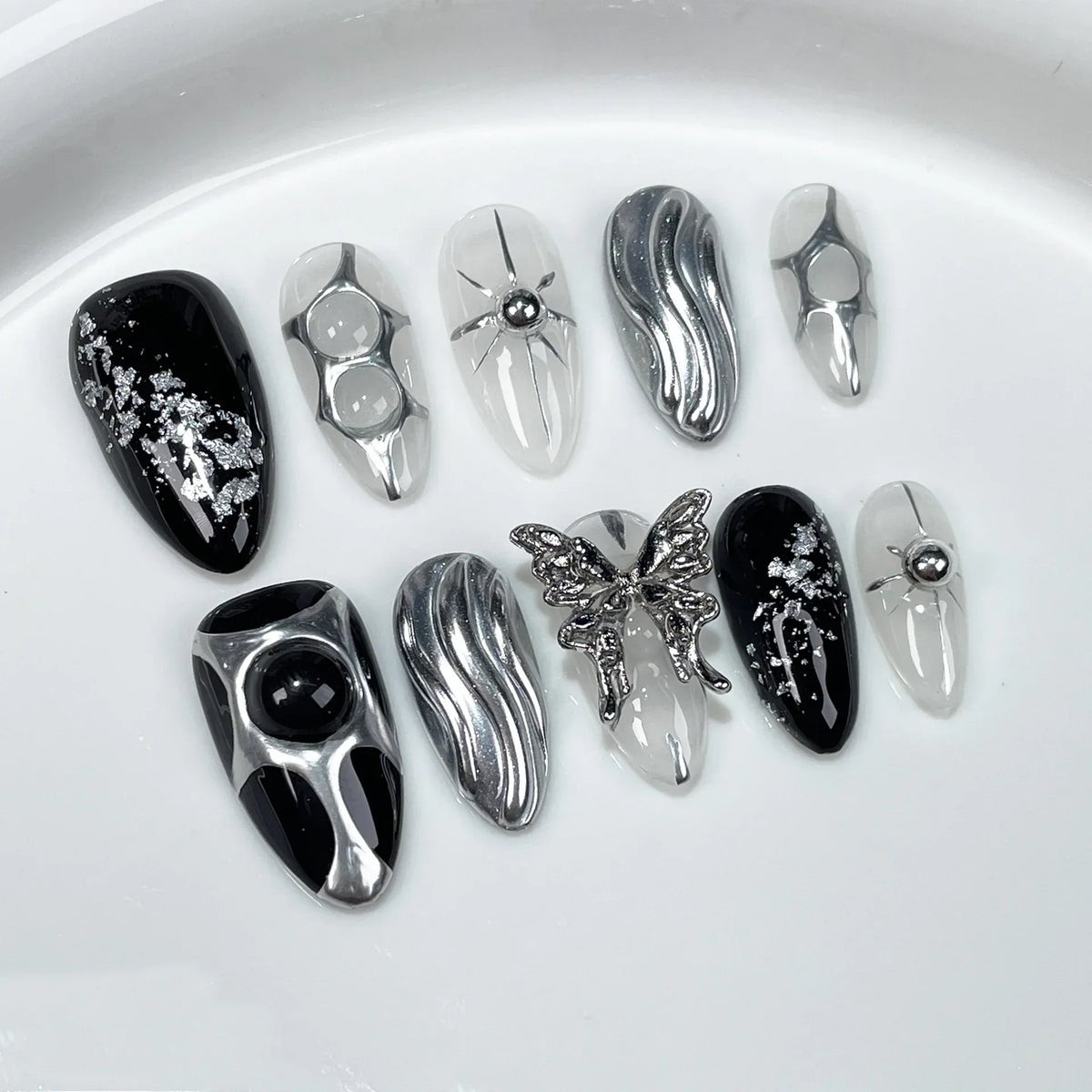 Eye Cat Almond Press-On Nails-2