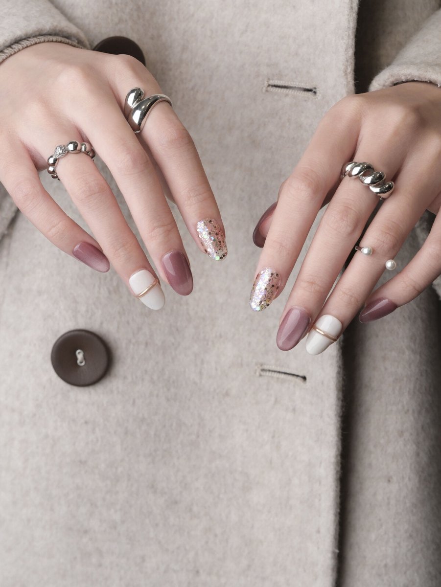 Raspberry Cat-Eye Shimmer Press-On Nails-4
